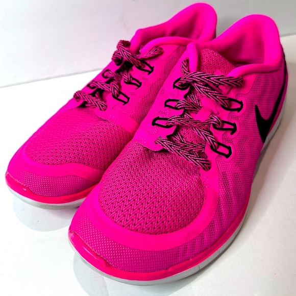 Nike Other - Nike kids Pink Running Shoes